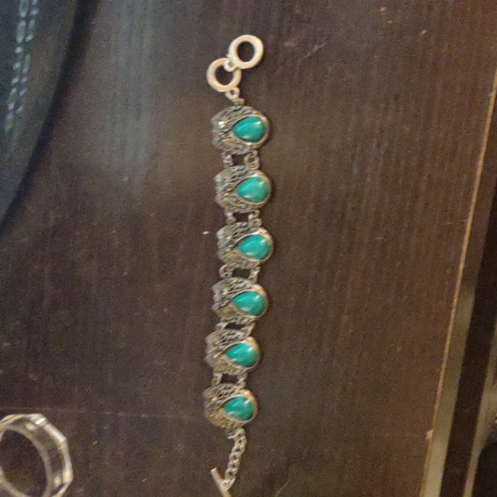 Bracelet